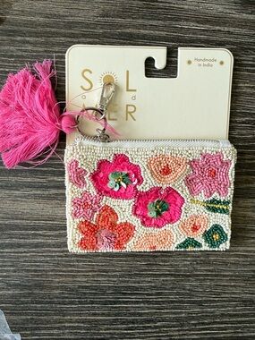 NWT Beaded Flower Zipper Pouch